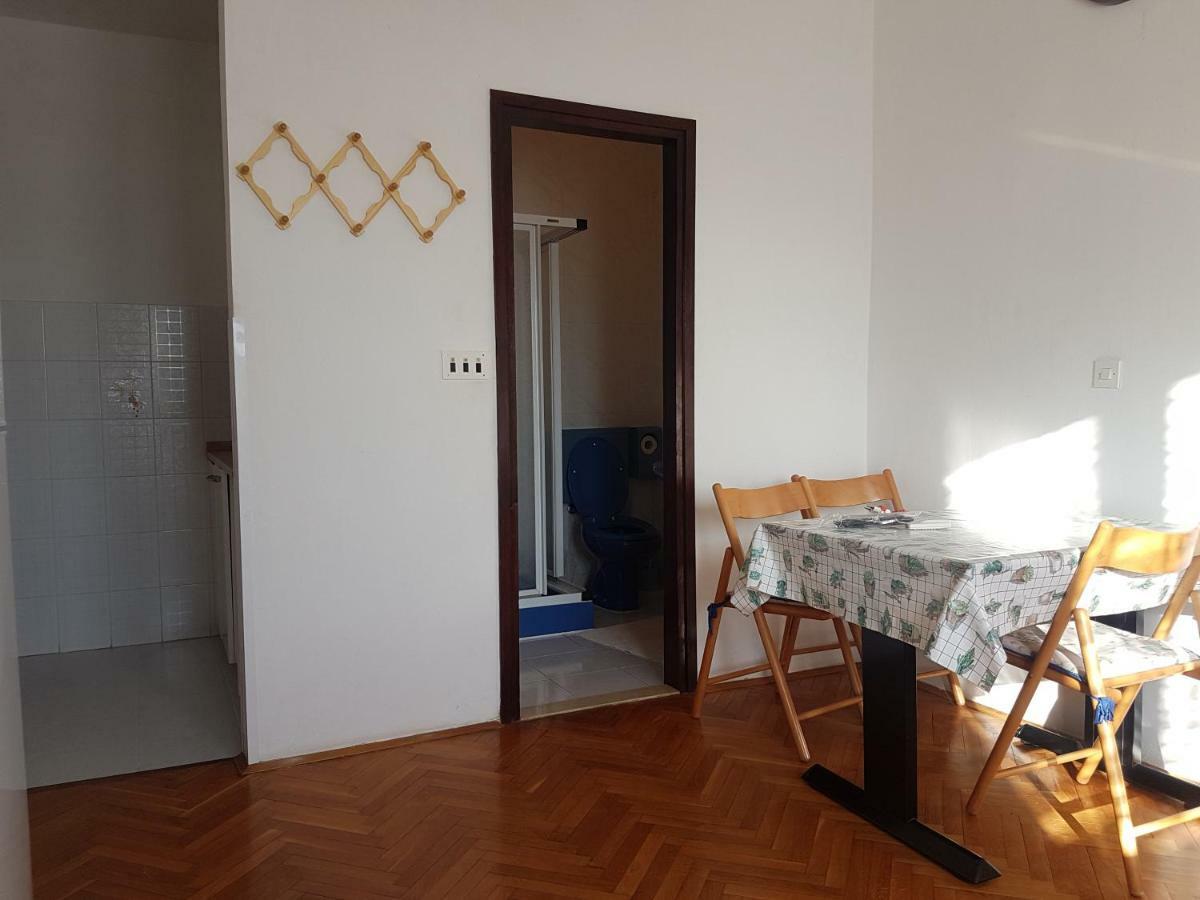 Apartments Zova Медулин Экстерьер фото