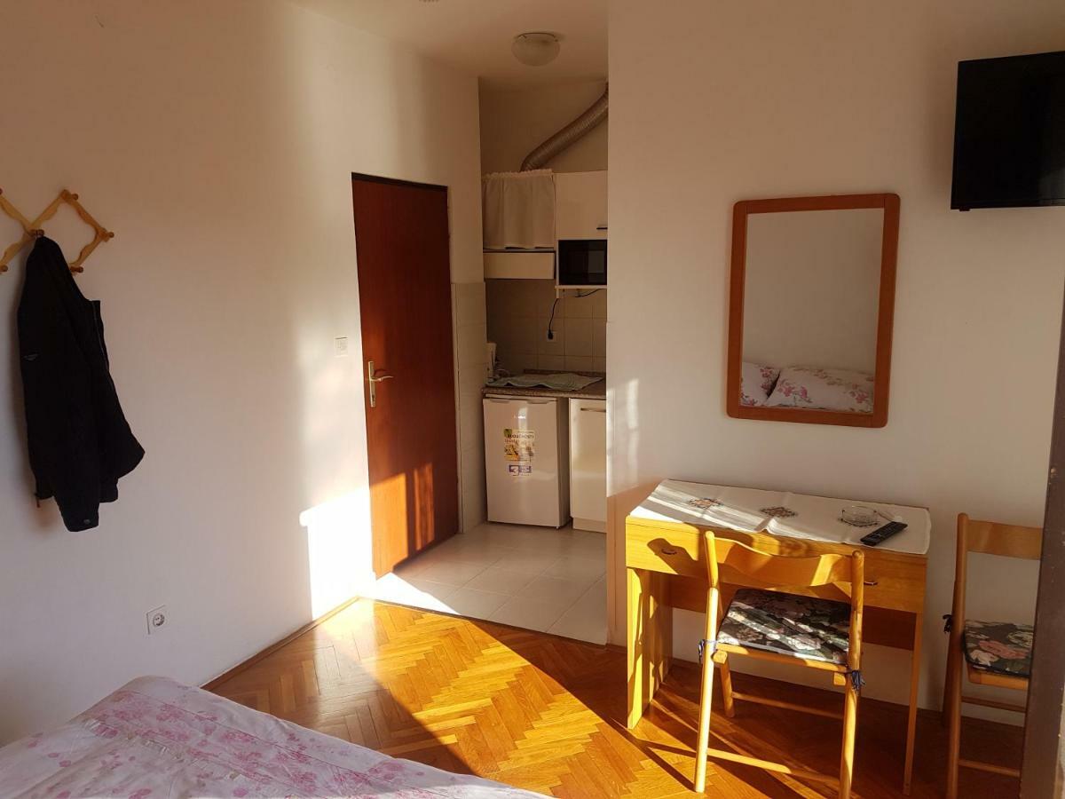 Apartments Zova Медулин Экстерьер фото